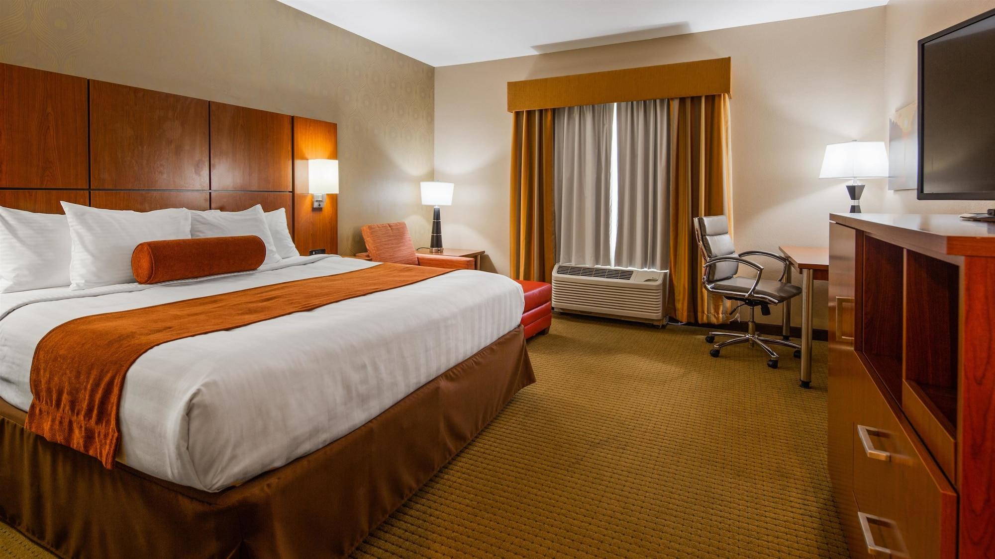 Best Western Plus Finger Lakes Inn & Suites Cortland Dış mekan fotoğraf